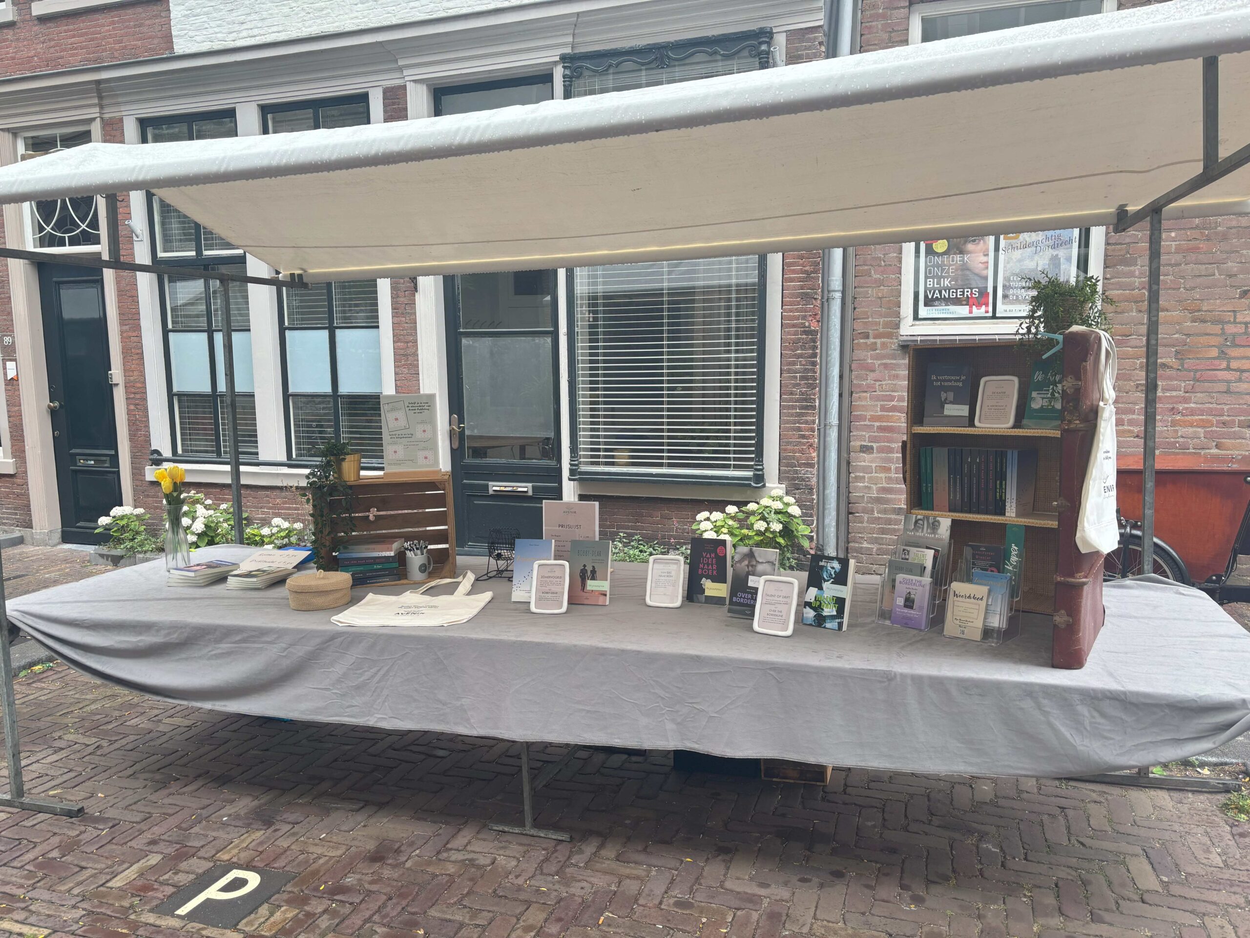 Boekenmarkt 2025 De kraam op de Dordtse Boekenmarkt